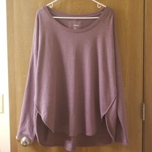 High-low long sleeve